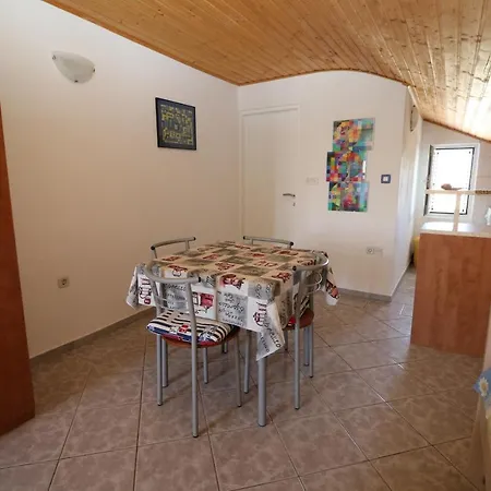 Apartman Rajlic *
